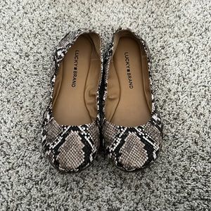 Lucky Brand Snake Print Flats.